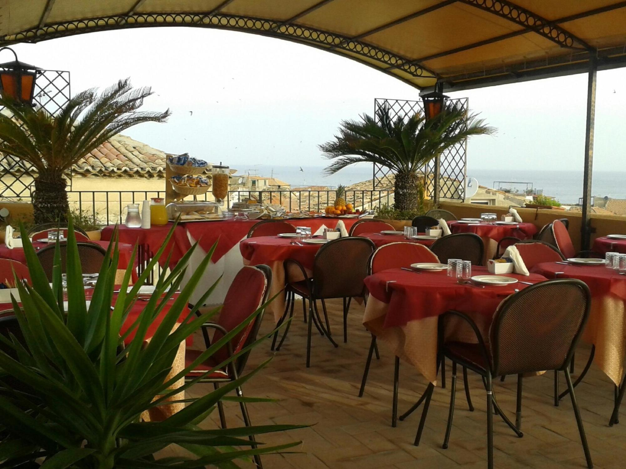 Residenza Il Duomo Bed and Breakfast Tropea Exteriör bild
